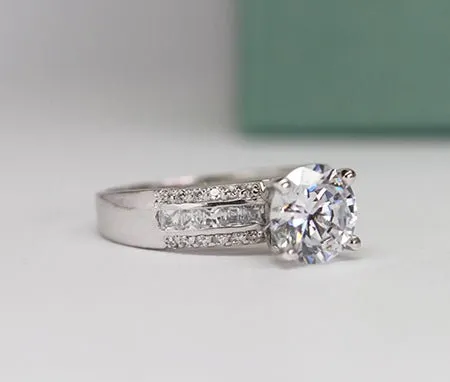 Crocus - Round Lab Diamond Engagement Ring (IGI Certified)