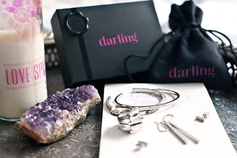 Darling 'Dreamer' Sweet Nothing Studs