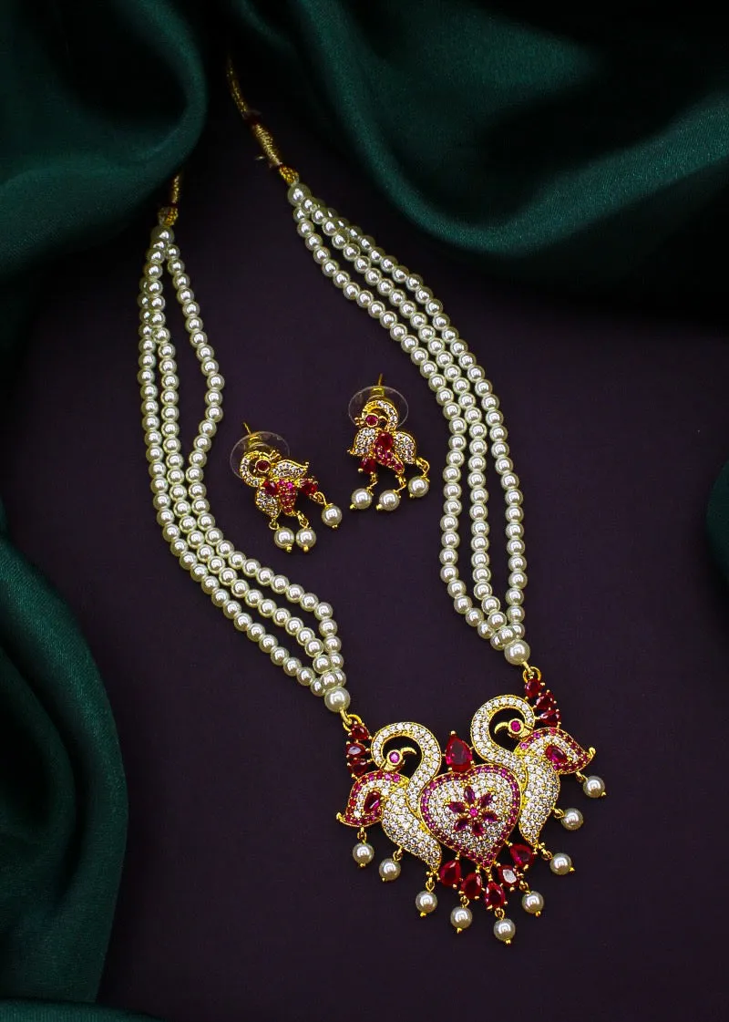 OPULENT PEAFOWL MOTI NECKLACE